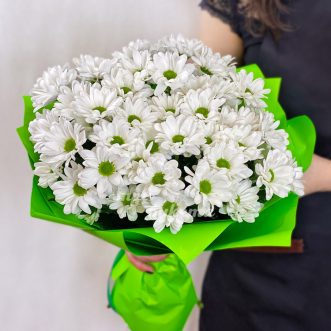 Букет из 15 белых куст. хризантем